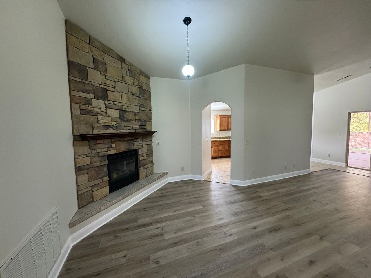 971 N Rolling Hills Rd - Photo 6 of 22