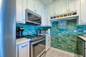 featured image of 4 Bermuda Landing Pl