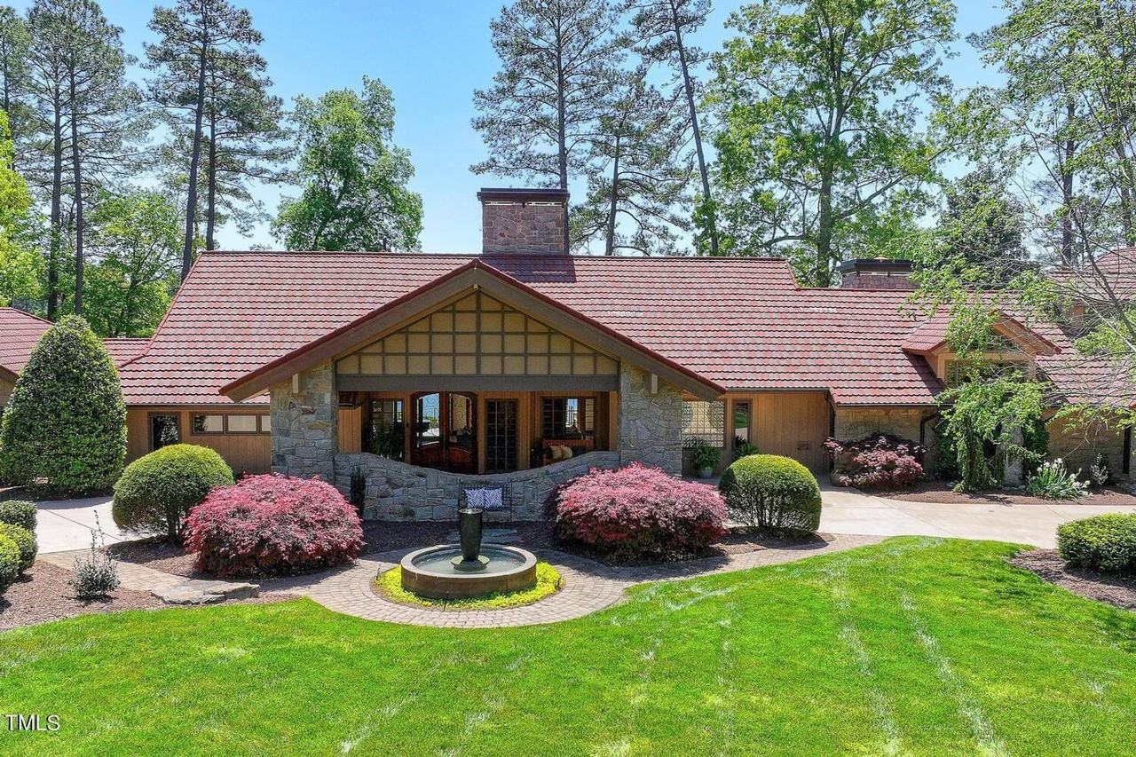 124 Dunedin Ct - Photo 3 of 47