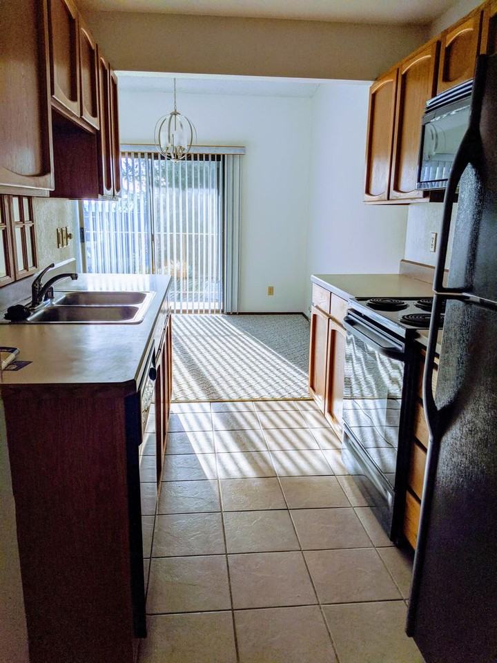 26420 Pennsylvania Ave Ne #64 - Photo 2 of 16