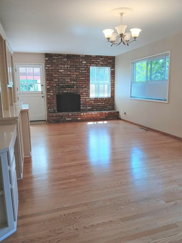 3618 Sleepy Hollow Dr - Photo 7 of 27