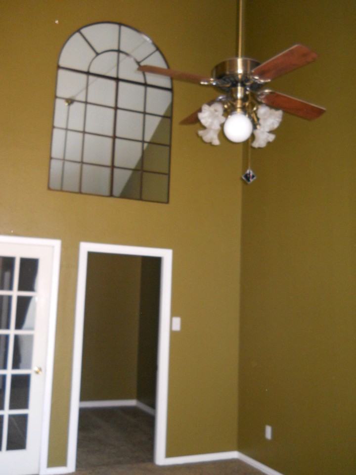 3182 Chimney Cir - Photo 2 of 22