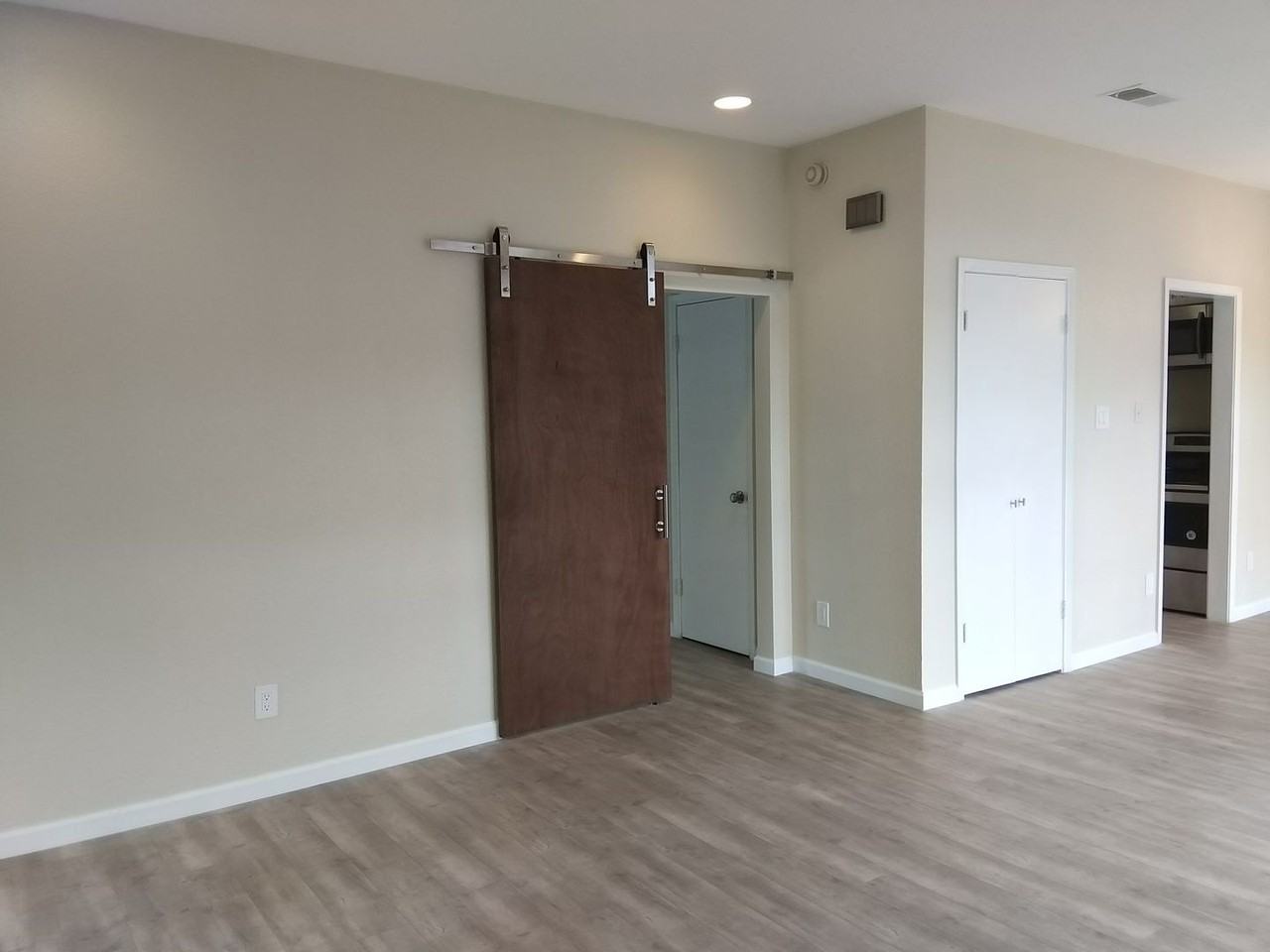 6248 Oram St #3 - Photo 6 of 16