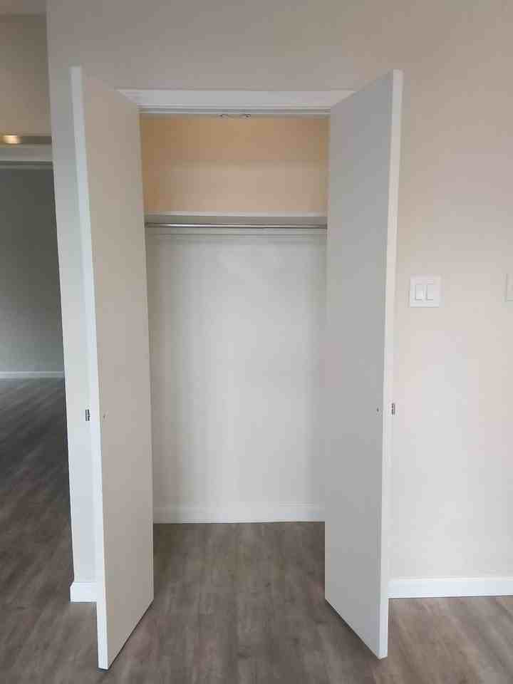 6248 Oram St #3 - Photo 7 of 16