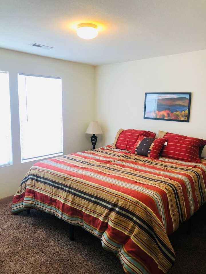 913 Westridge Dr #9 - Photo 6 of 8