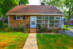 featured image of 6946 Emerson St