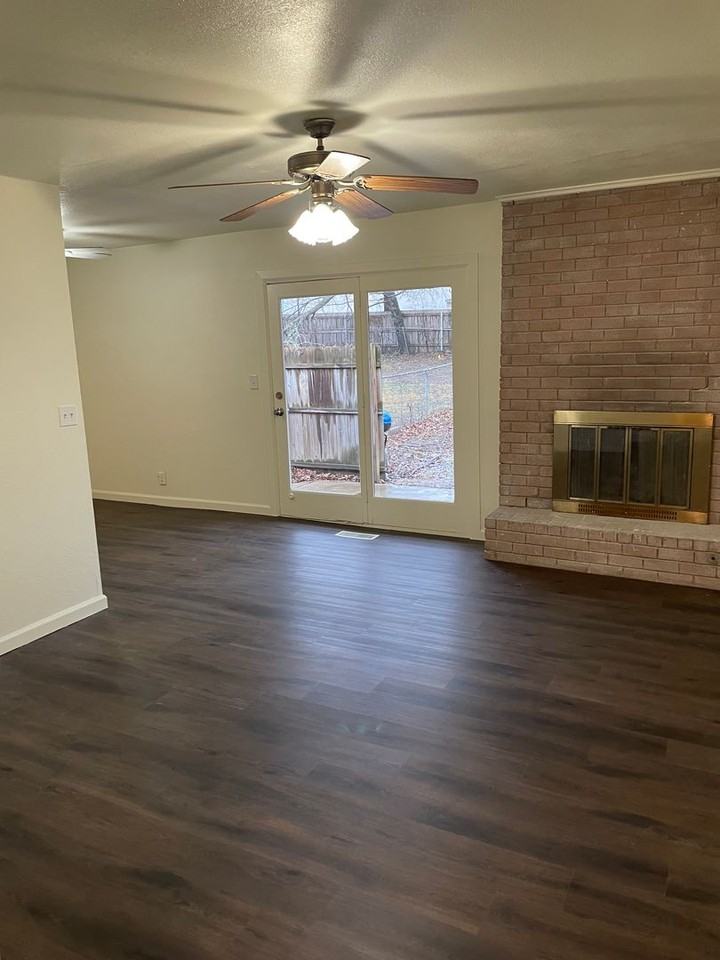 6825 E 73rd St - Photo 2 of 10