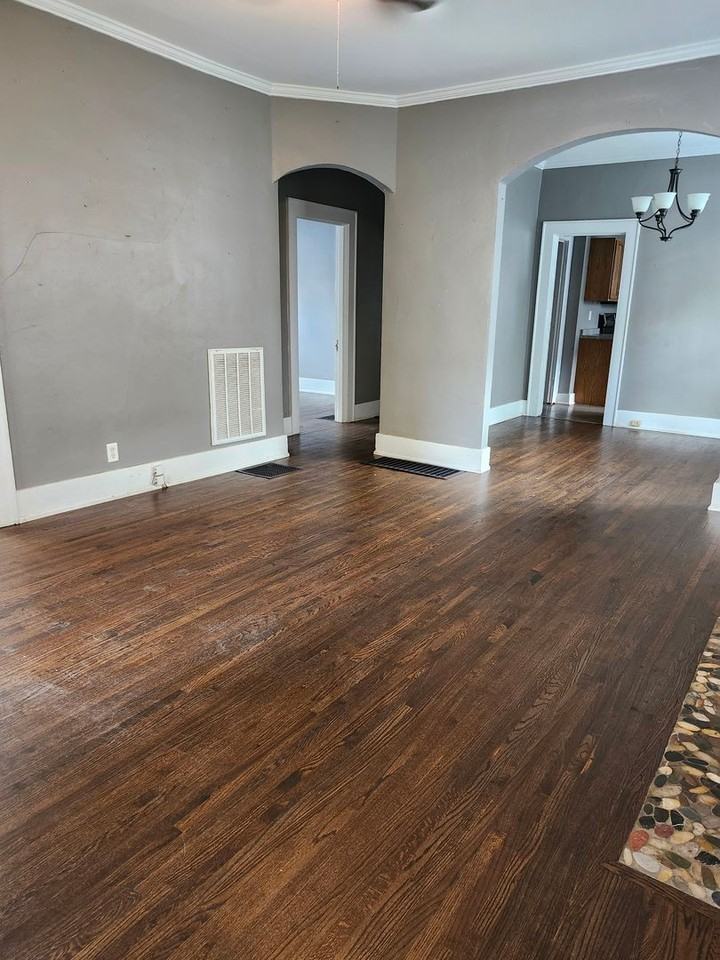 3902 Wiley Ave - Photo 6 of 11