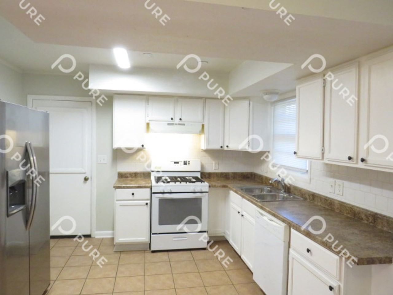 3616 Hester Ln Nw - Photo 3 of 16