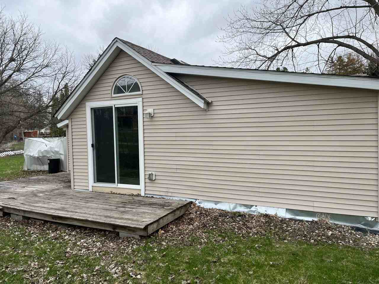 513 Fir Ave Nw - Photo 3 of 16