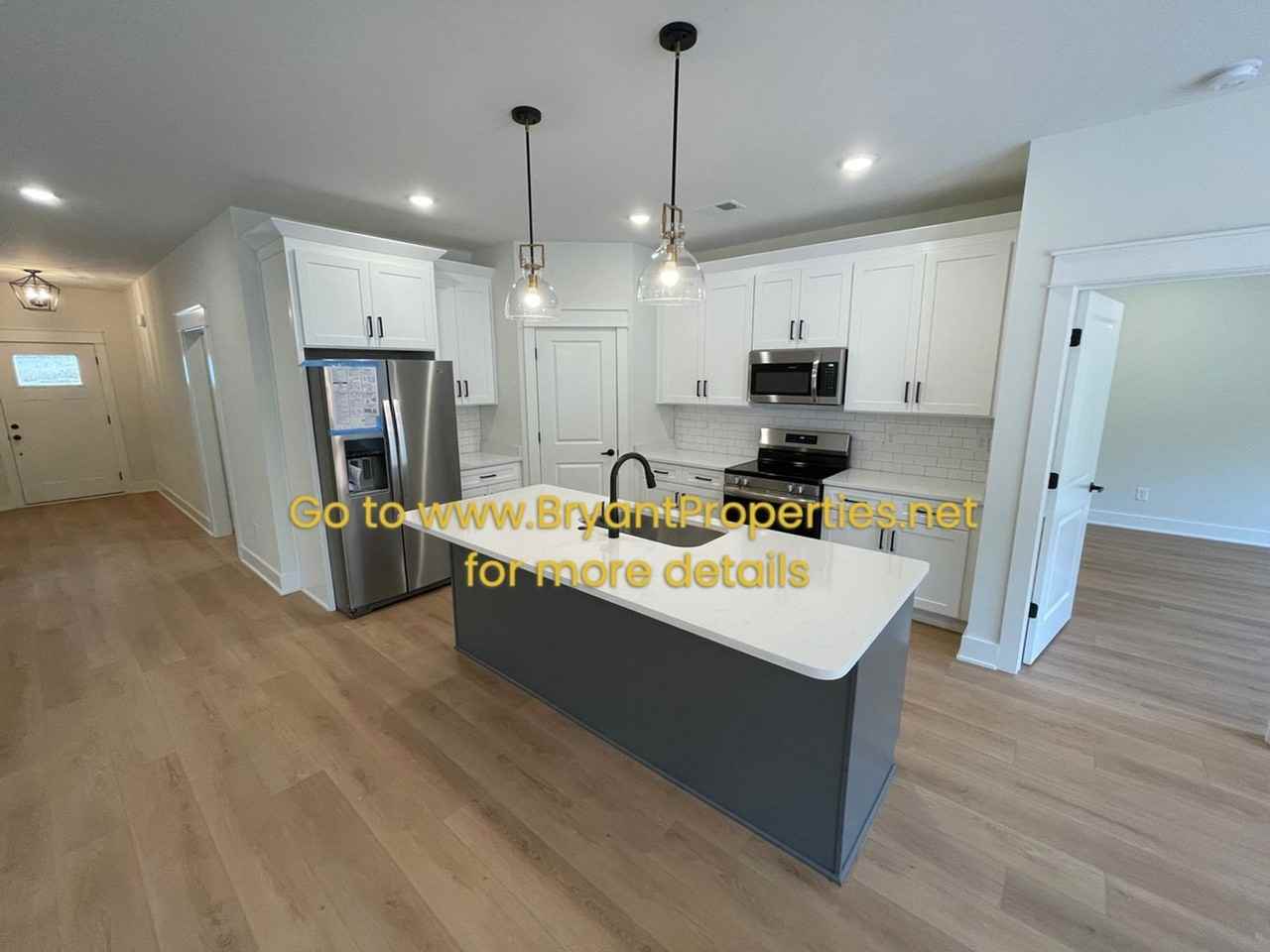 813 Parkside Blvd - Photo 3 of 24