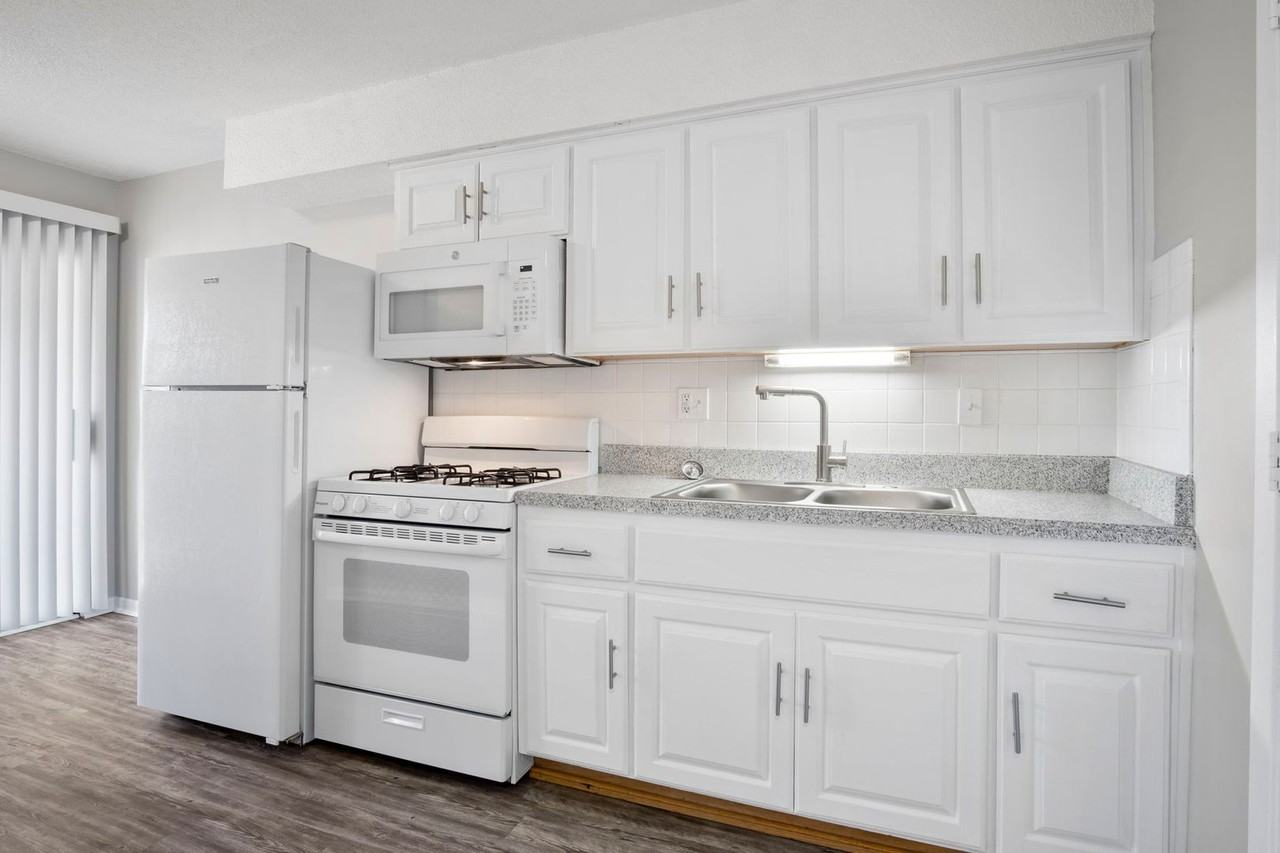 Hillside Apartments - Photo 2 of 16