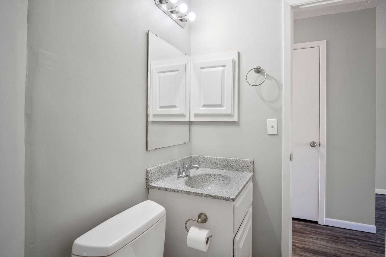 Hillside Apartments - Photo 6 of 16