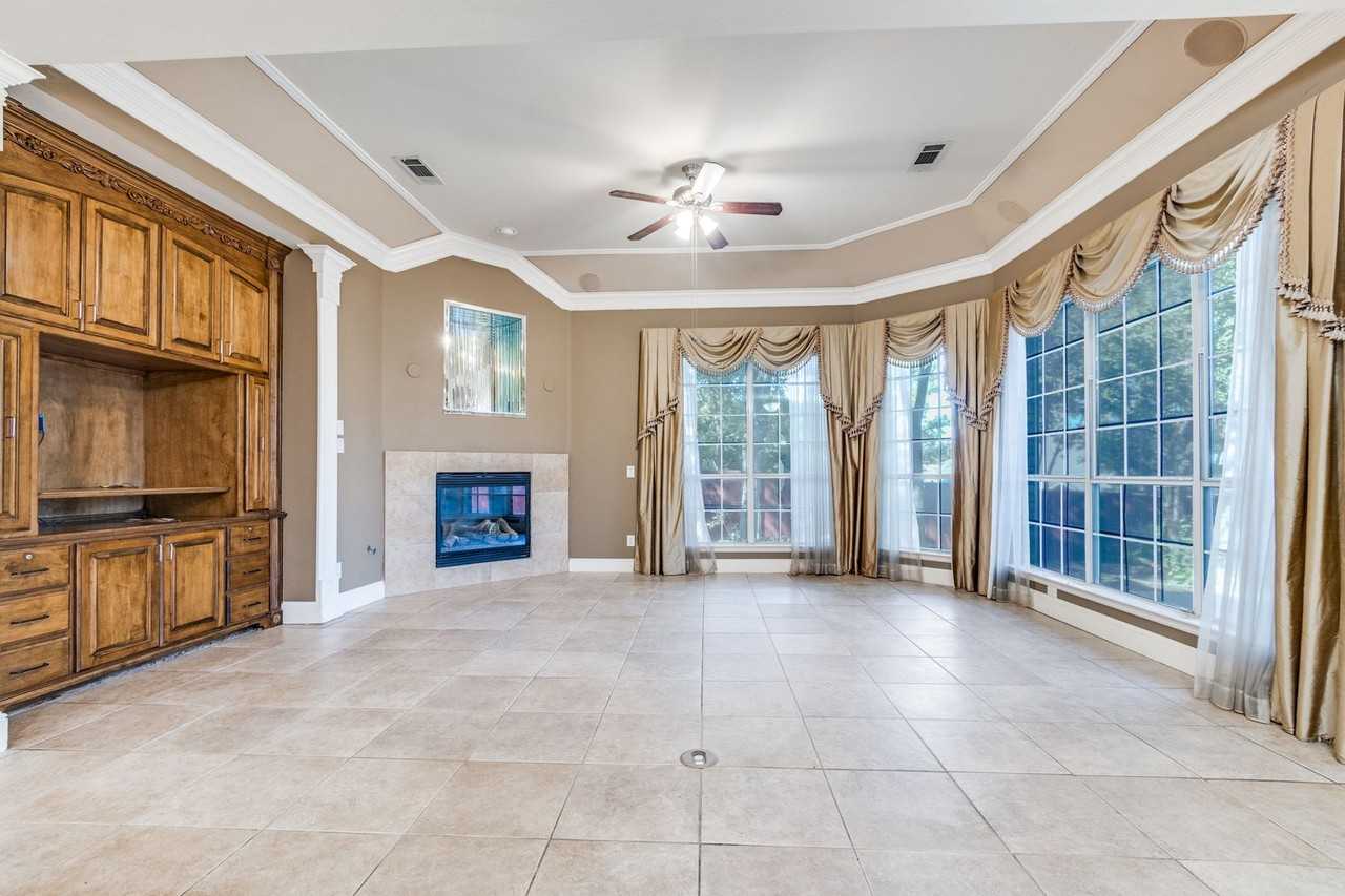 2205 Makena Ct - Photo 3 of 12