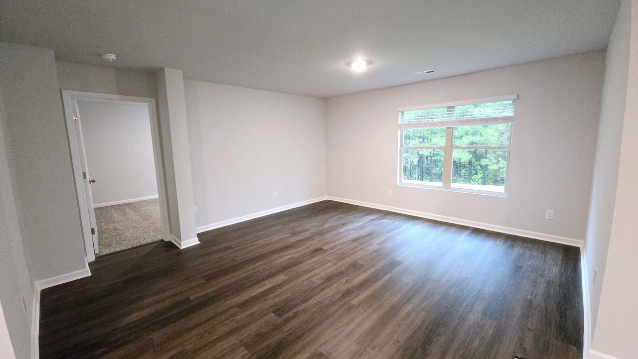 301 Belmar Way Sw - Photo 3 of 22