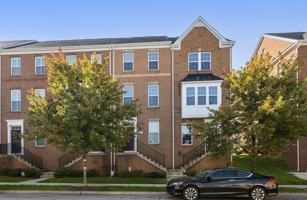 featured image of 4527 Foster Ave