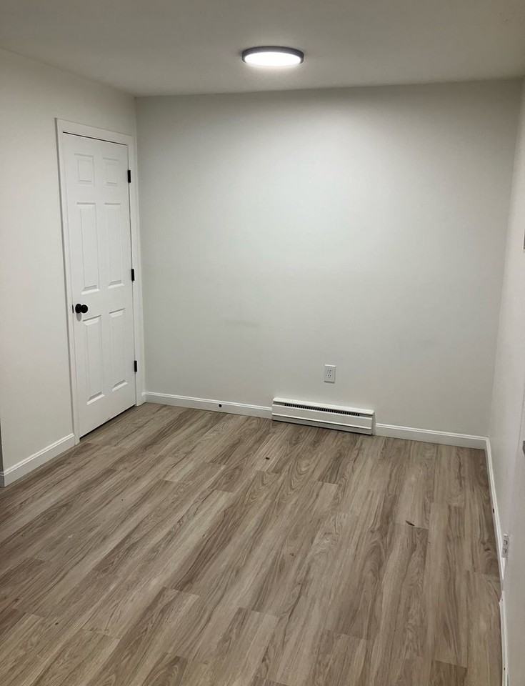 31 Vine Street - Photo 6 of 16