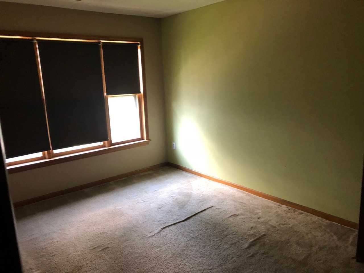 89 Lenox St - Photo 2 of 11