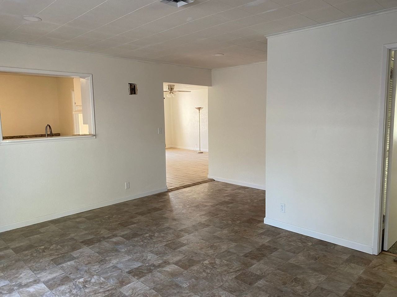 4745 Red Bluff St - Photo 6 of 16