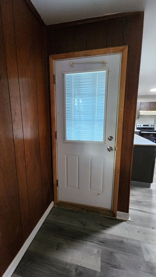 645 Nimitz Rd - Photo 3 of 23