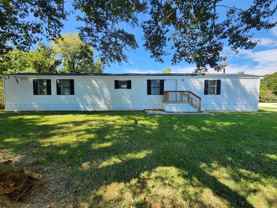 124 Littleton St - Photo 1 of 1