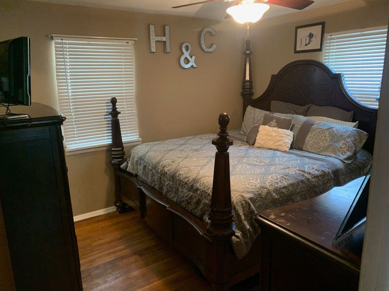 2000 W Sunset Dr - Photo 2 of 26