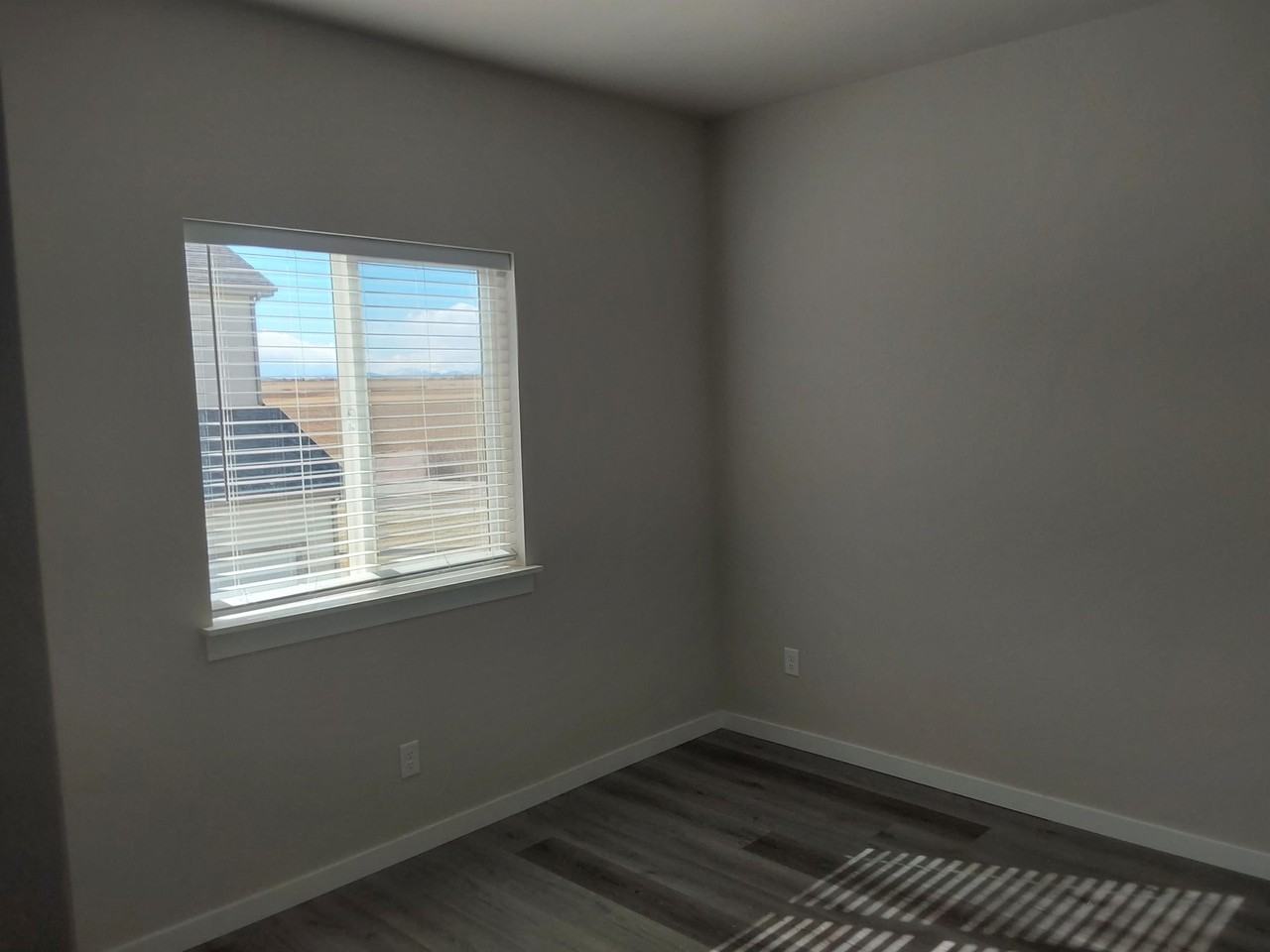 1749 Westward Circle - Photo 7 of 17