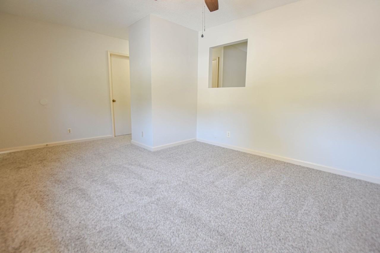 342 Dupuis Drive - Photo 3 of 10