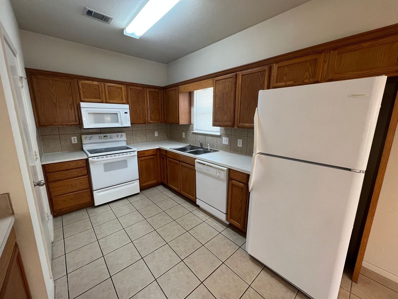 708 Paso Fino St - Photo 2 of 22