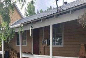 featured image of 705 S River St