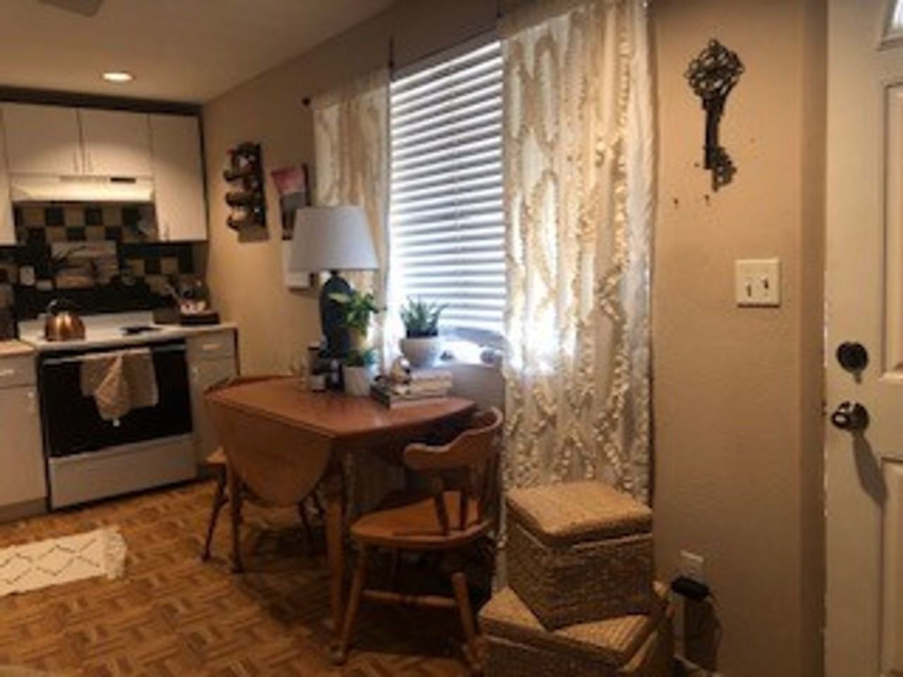 705 S River St - Photo 2 of 13