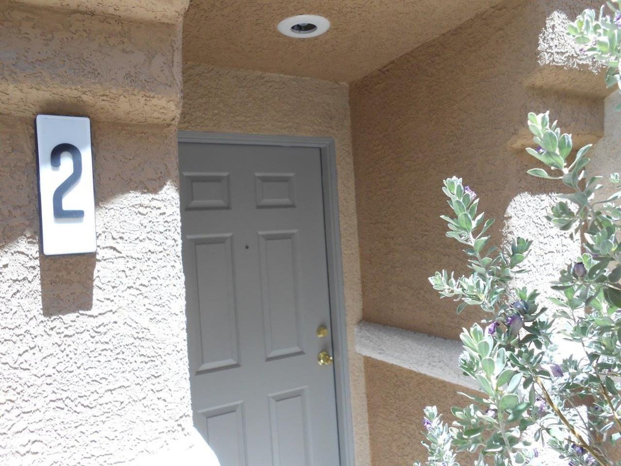 3516 Hazelnut Pine Pl #2 - Photo 4 of 42