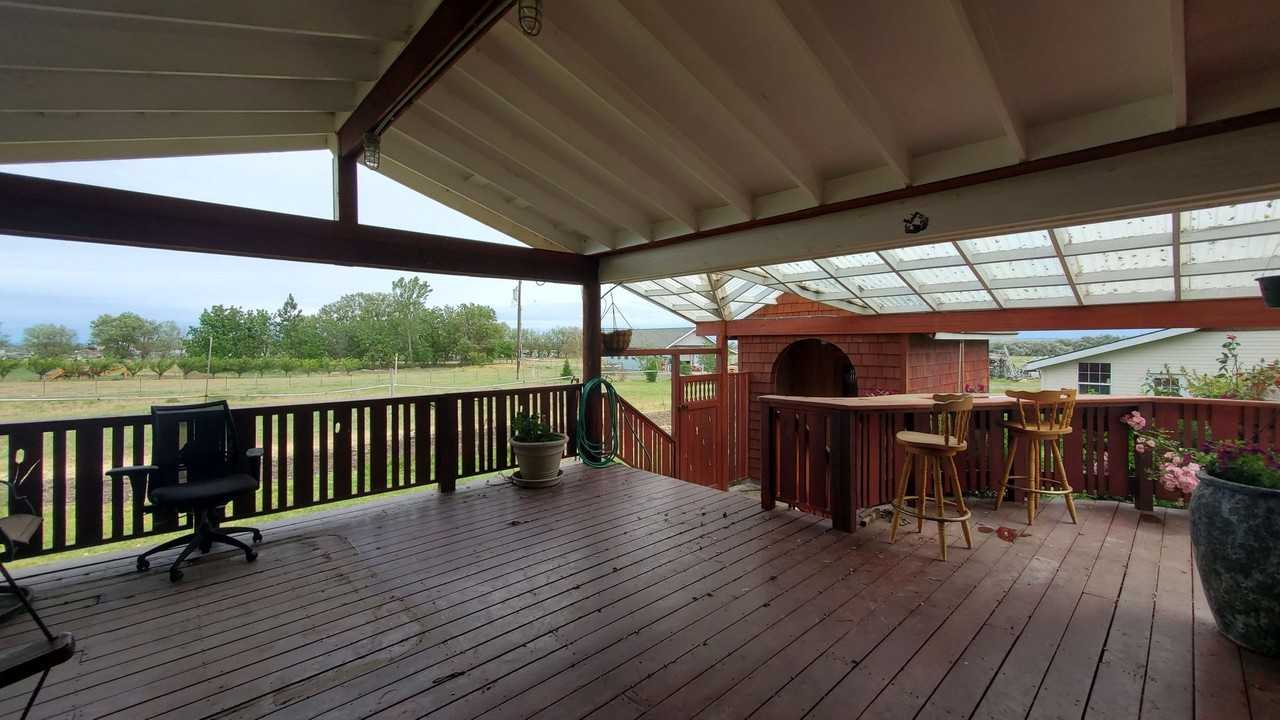 50307 S Sloan Ct - Photo 2 of 22