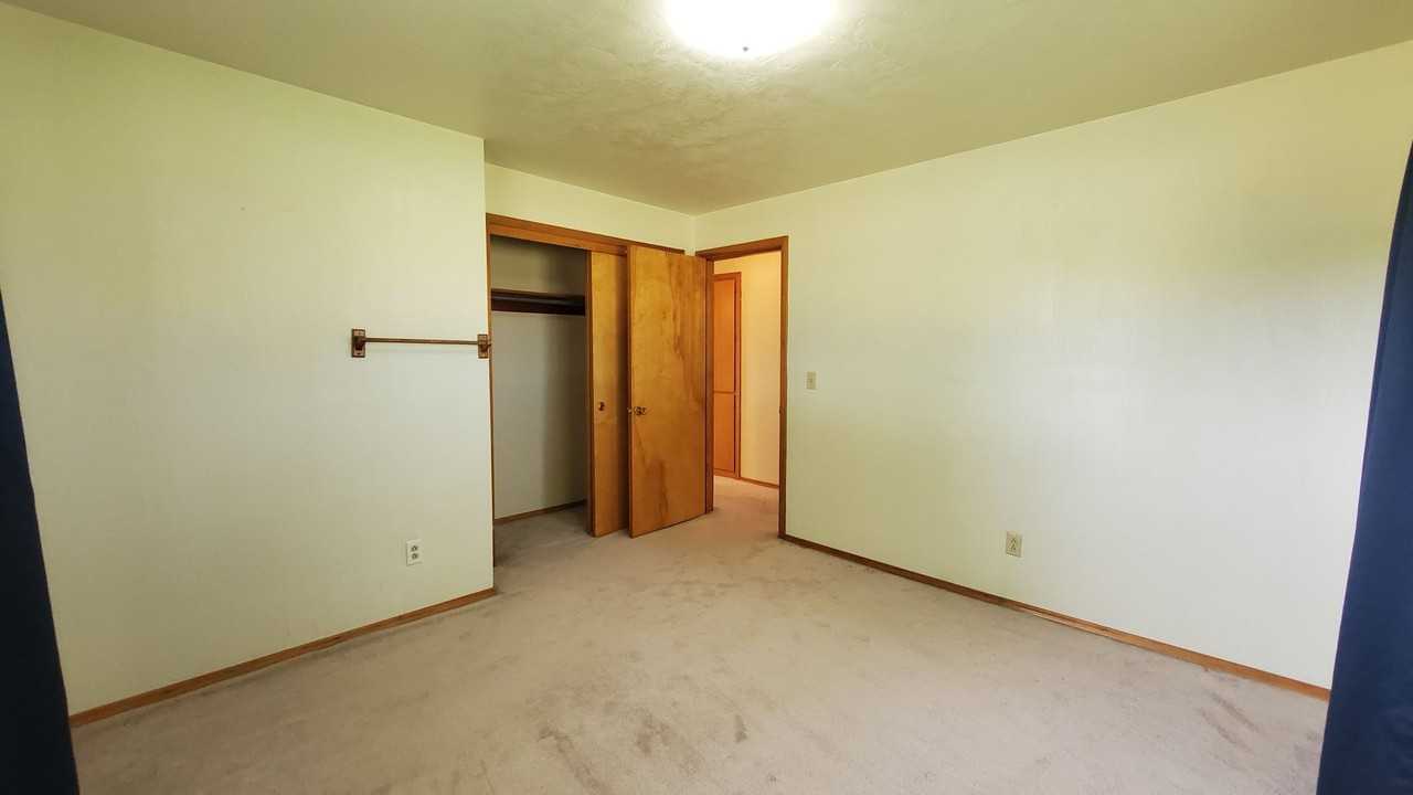 50307 S Sloan Ct - Photo 3 of 22