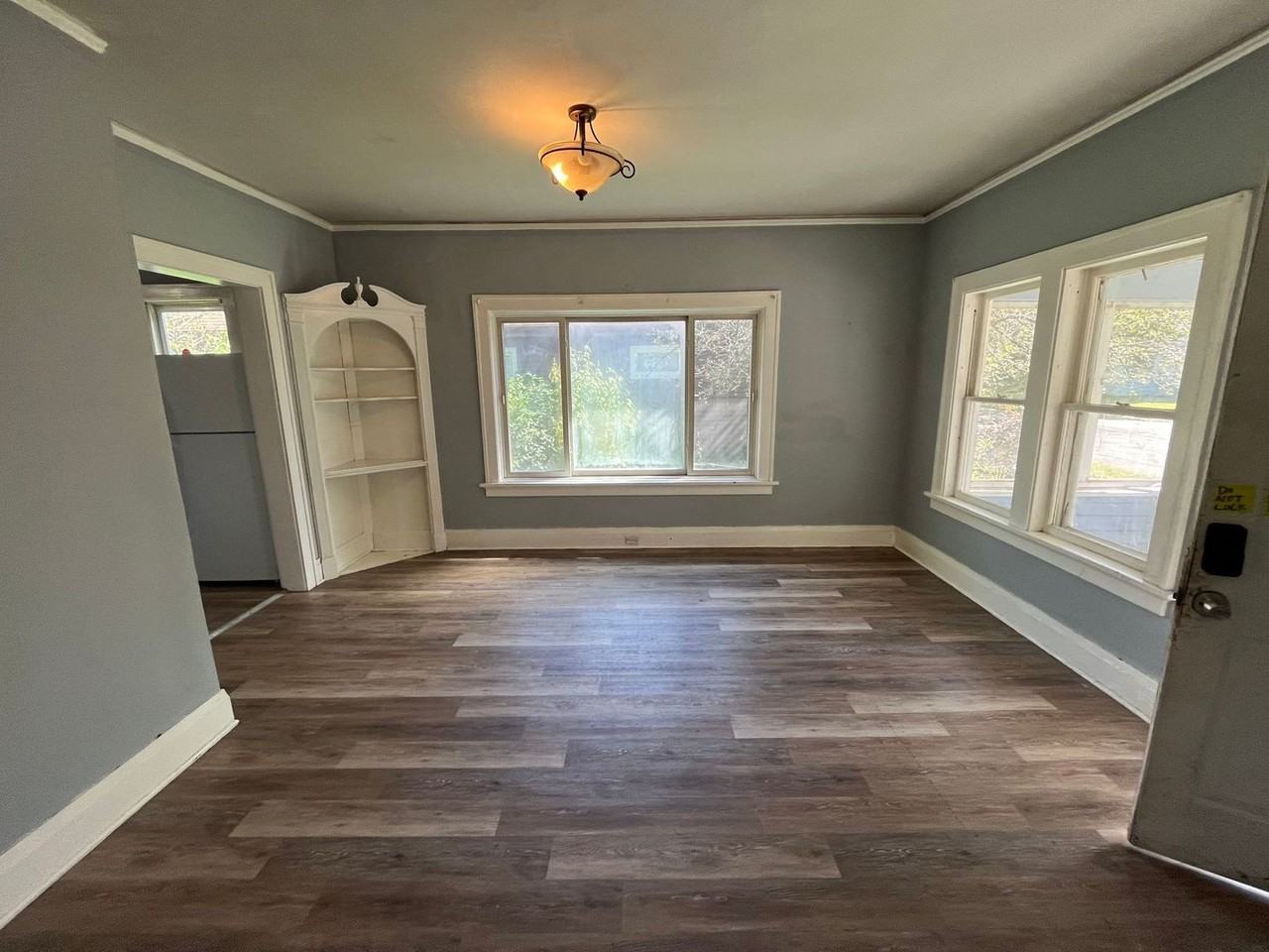 204 Ruder St - Photo 4 of 16