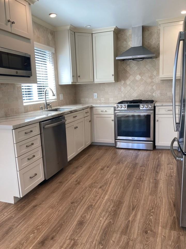941 Hemlock Ave - Photo 3 of 25