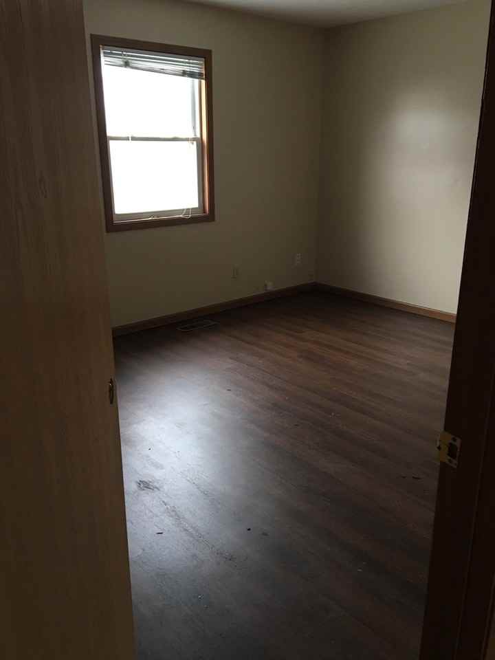 809A/B John Street - Photo 3 of 6