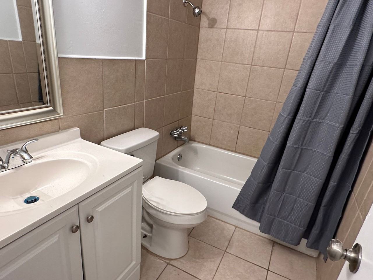 3127 Fleetwood Dr - Photo 7 of 9