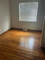 featured image of 1427 Lewis St