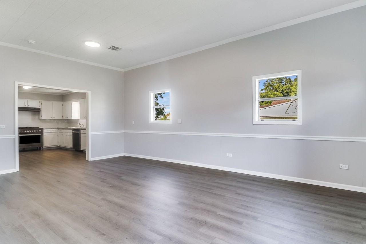 514 E Pearl St - Photo 3 of 7