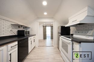 20830 Westview Ave - Photo 1 of 1