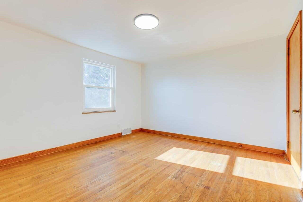 350 W 12th Ave - Photo 3 of 50