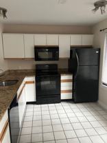 425 Stonegate Ct - Photo 1 of 1