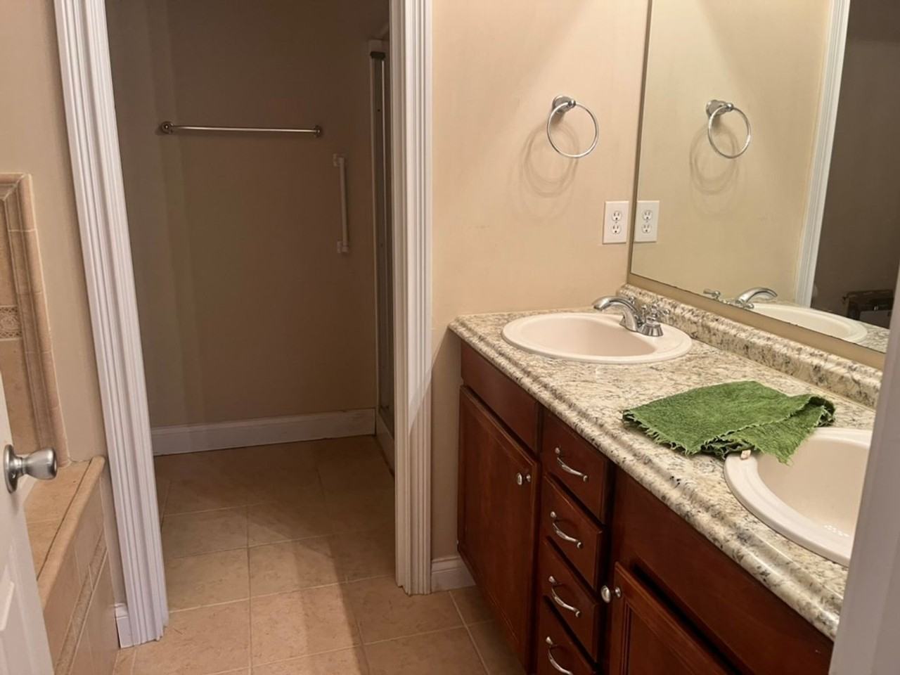 10736 Meriwether Ln - Photo 7 of 14