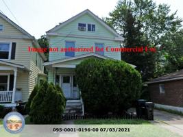 featured image of 2312 Sauer Ave
