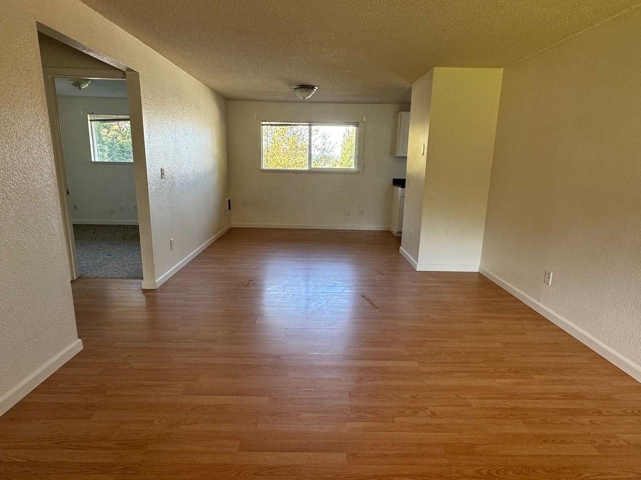 1707 Mason Duplex - Katmik - Photo 2 of 10