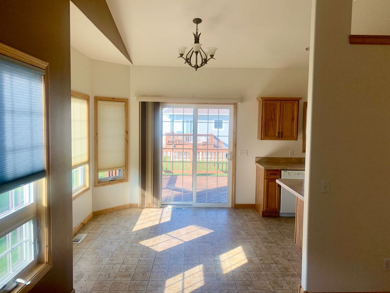 5803 Foxtail Ln - Photo 5 of 30