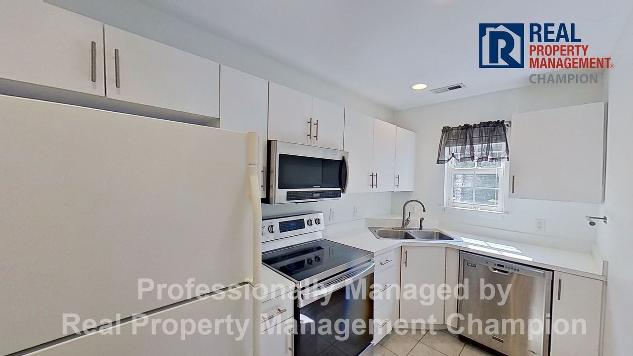 3825 Mayfield Ct - Photo 6 of 19
