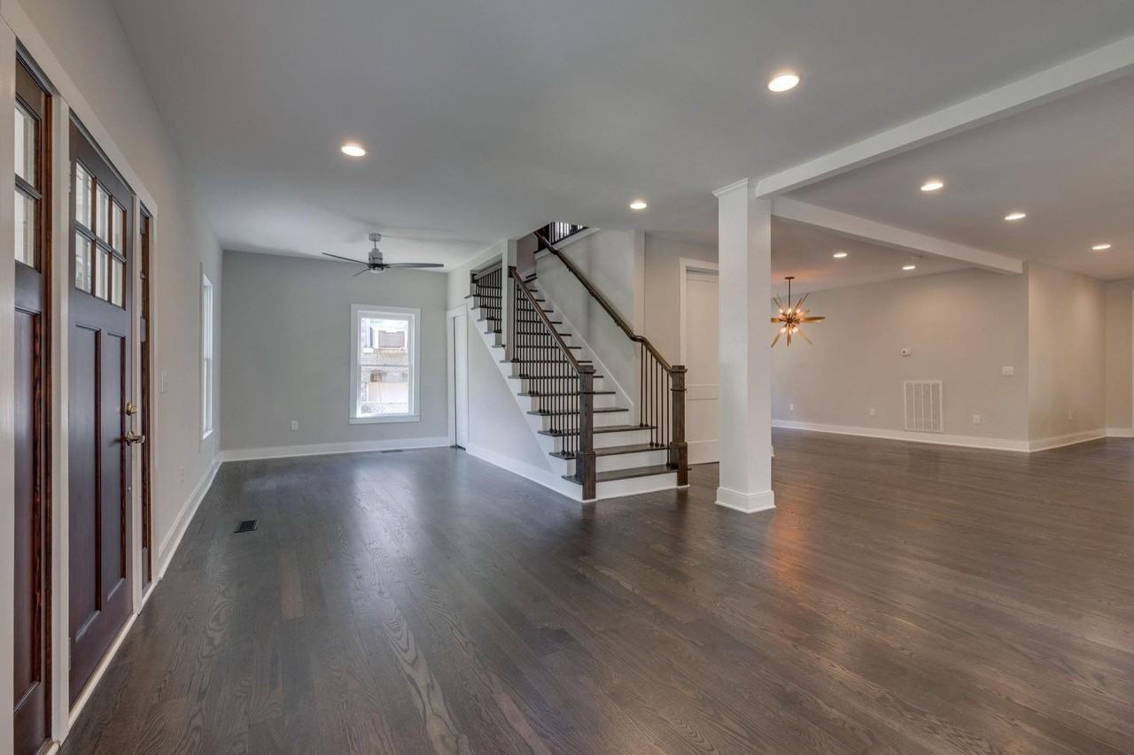 1509 Ashwood Ave - Photo 2 of 18