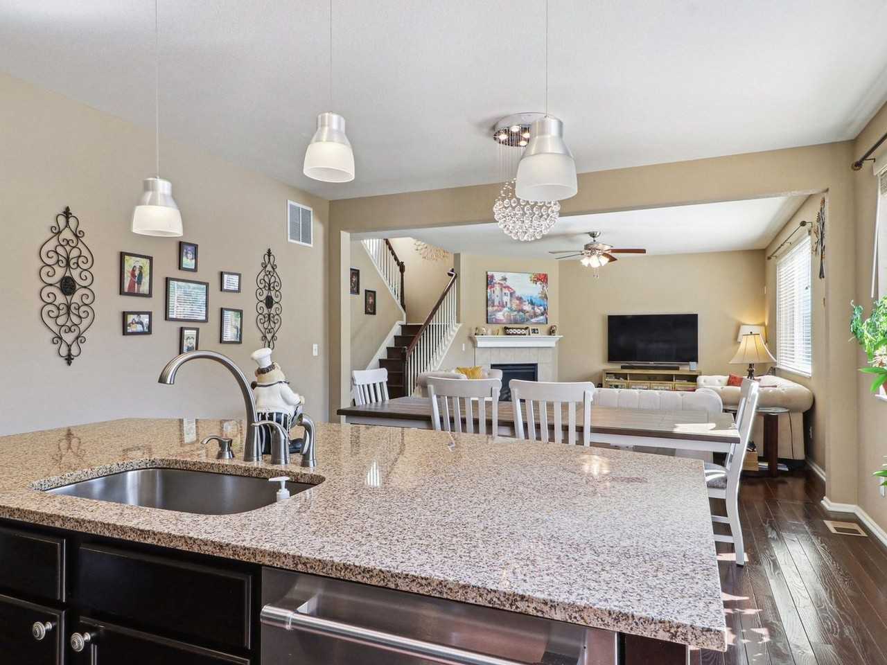 17564 E Neu Towne Pkwy - Photo 4 of 31